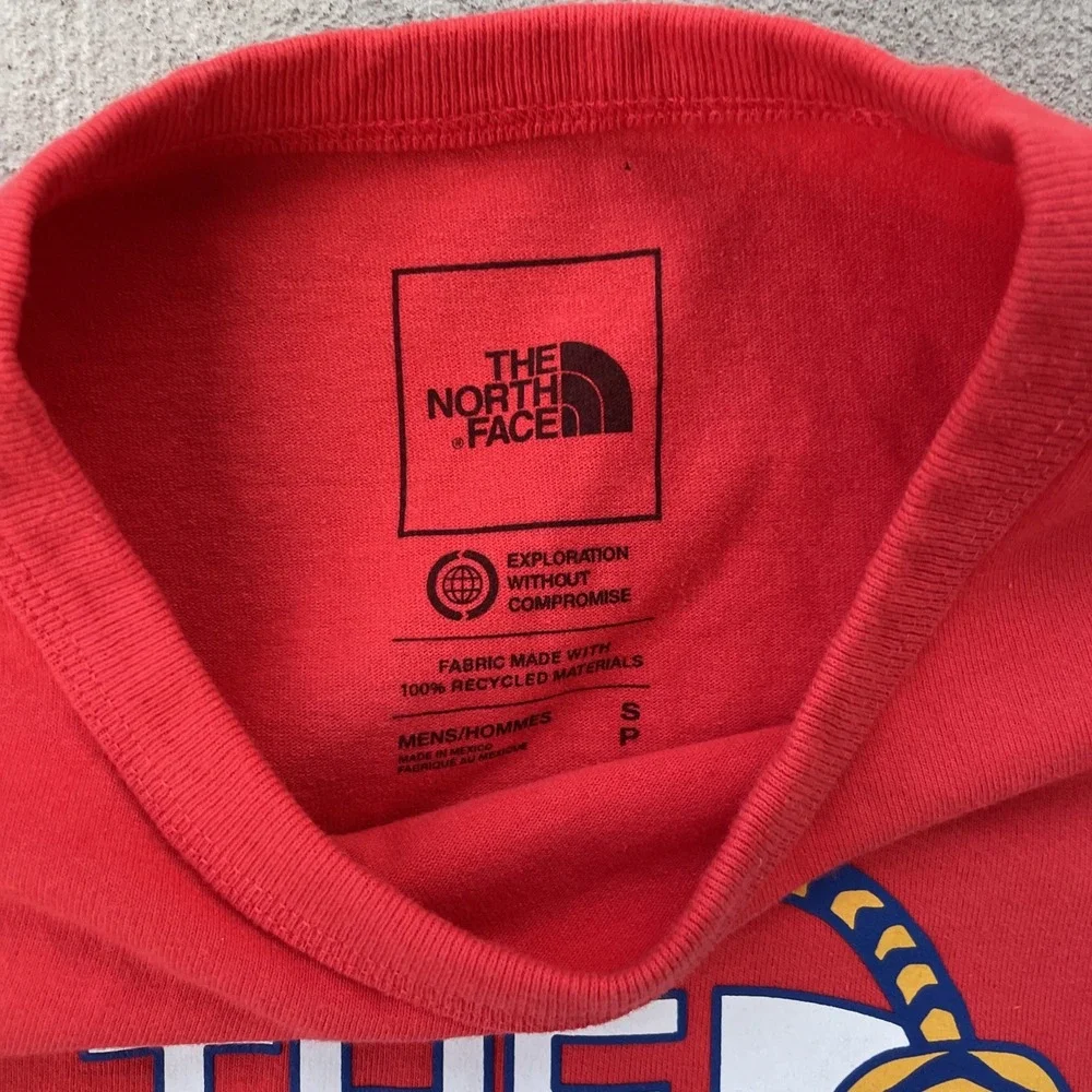 The North Face Year Of The Tiger Graphic T-Shirt Orange Red‎ Mens Small